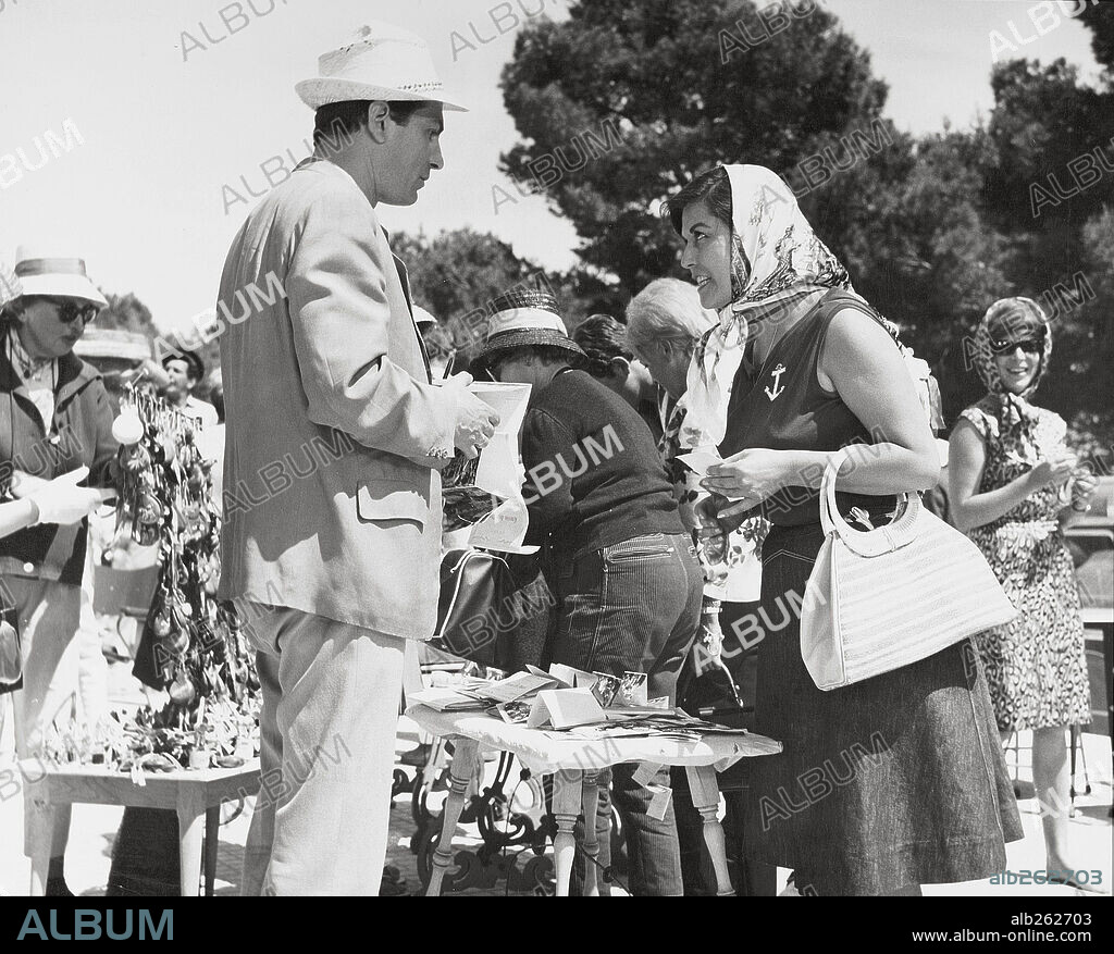 EMMA PENELLA and TONY ISBERT in NOT ON YOUR LIFE, 1963 (EL VERDUGO), directed by LUIS GARCIA BERLANGA. Copyright INTER LAGAR.