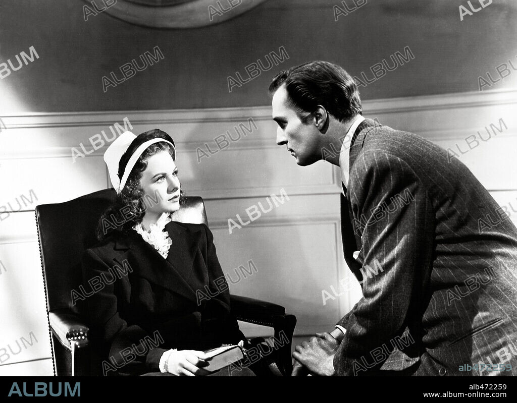 JEANNE CRAIN and VINCENT PRICE in LEAVE HER TO HEAVEN, 1945, directed by JOHN M. STAHL. Copyright 20TH CENTURY FOX.