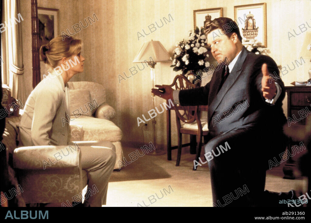 JOHN GOODMAN and MELANIE GRIFFITH in BORN YESTERDAY, 1993, directed by LUIS MANDOKI. Copyright HOLLYWOOD PICTURES.