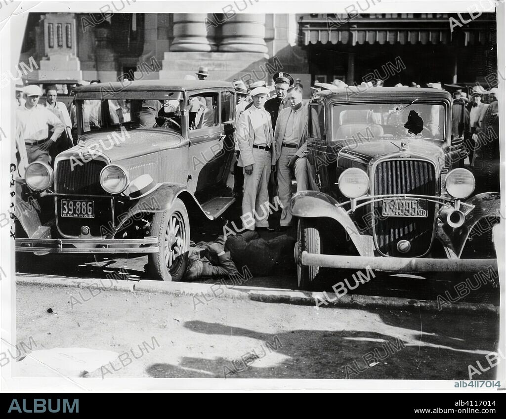 The Kansas City Massacre, ocurred on the morning of june 17, 1933. Law enforcement officers were escorting bank robber Frank Nash back to prison when they were ambushed by outlaws.
