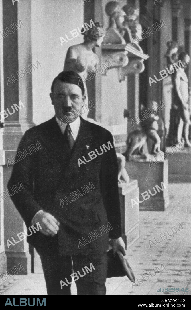 Adolf Hitler at the Academy of Fine Art in Munich - c1934.