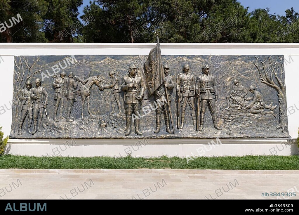 War memorial to the Battle of Gallipoli, Eceabat, Gallipoli Peninsula, Dardanelles, Thrace, Marmara Region, Turkey, Asia.