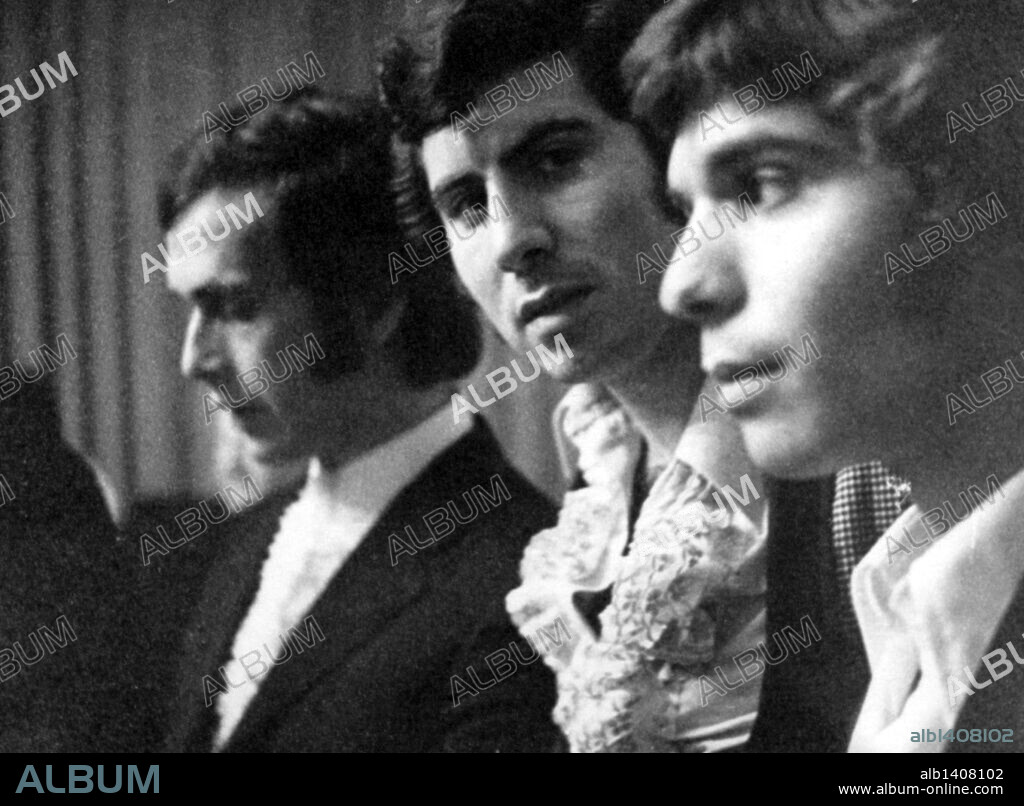 Paco de Lucía y Camarón de la Isla antes de una actuación.