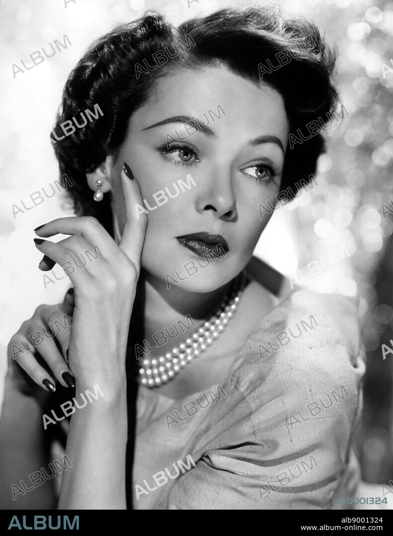 GENE TIERNEY in PERSONAL AFFAIR, 1953, directed by ANTHONY PELISSIER. Copyright TWO CITIES/GEN'L FILM DISTRIBUTORS.