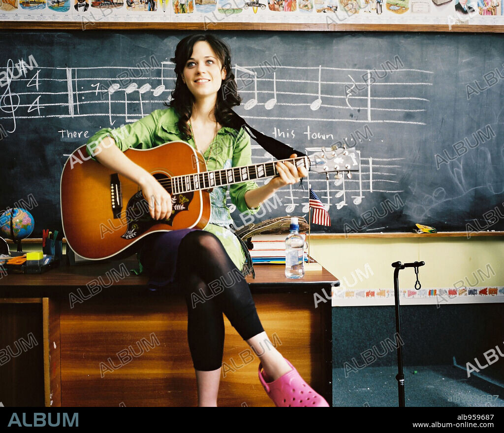 ZOOEY DESCHANEL dans BRIDGE TO TERABITHIA, 2007, réalisé par GABOR CSUPO. Copyright WALT DISNEY PICTURES.