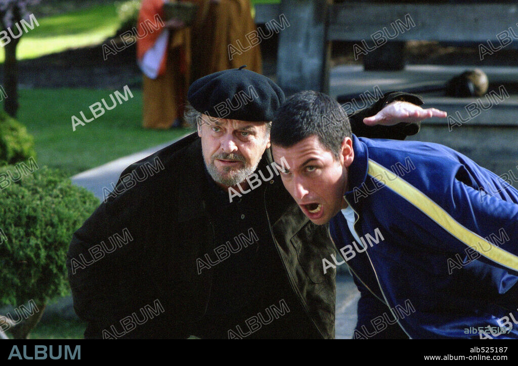 ADAM SANDLER y JACK NICHOLSON en EJECUTIVO AGRESIVO, 2003 (ANGER MANAGEMENT), dirigida por PETER SEGAL. Copyright COLUMBIA PICTURES.