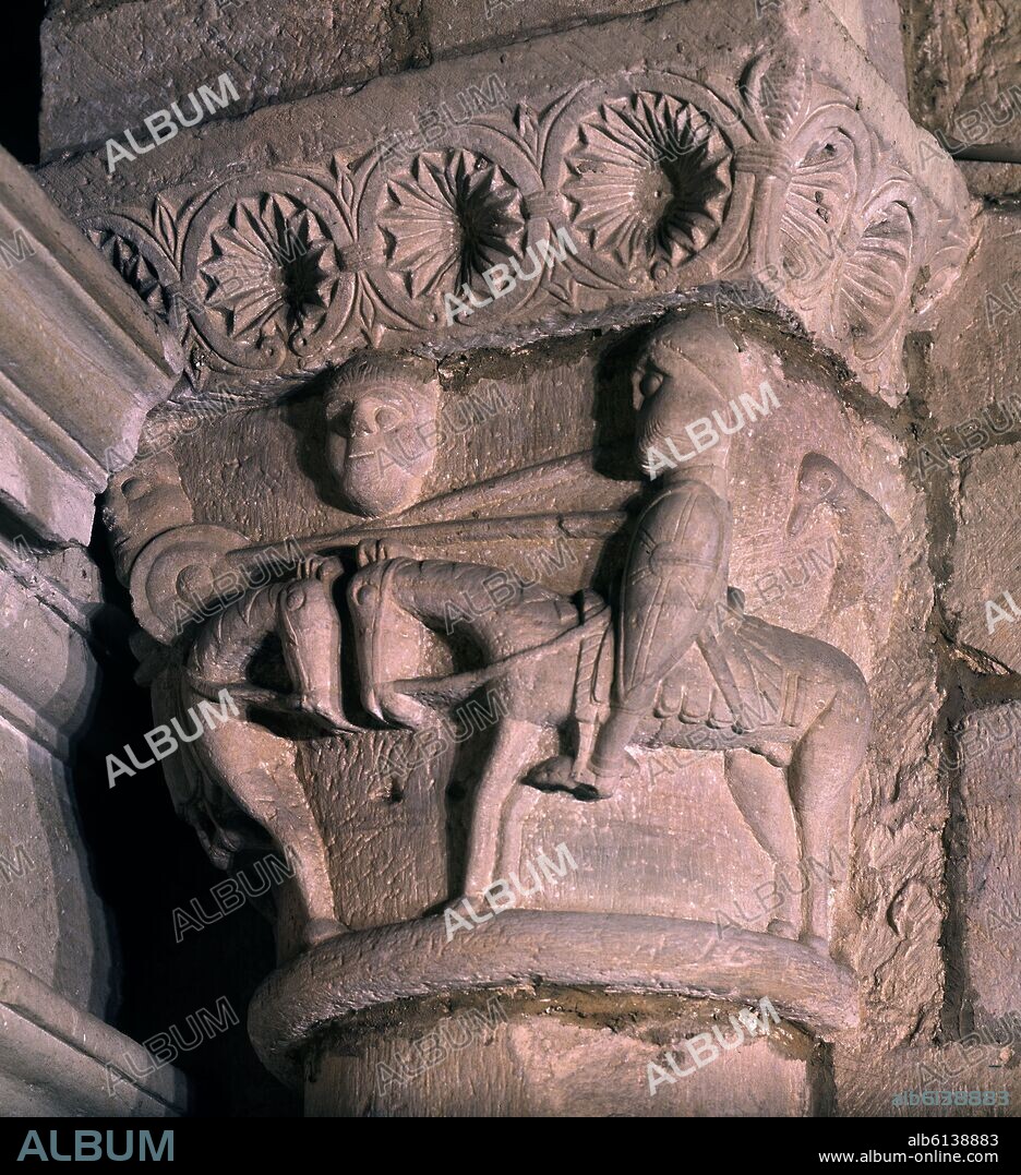 CAPITEL DEL CLAUSTRO DE LA COLEGIATA DE SANTILLANA DEL MAR - SIGLO XII - ROMANICO ESPAÑOL.
