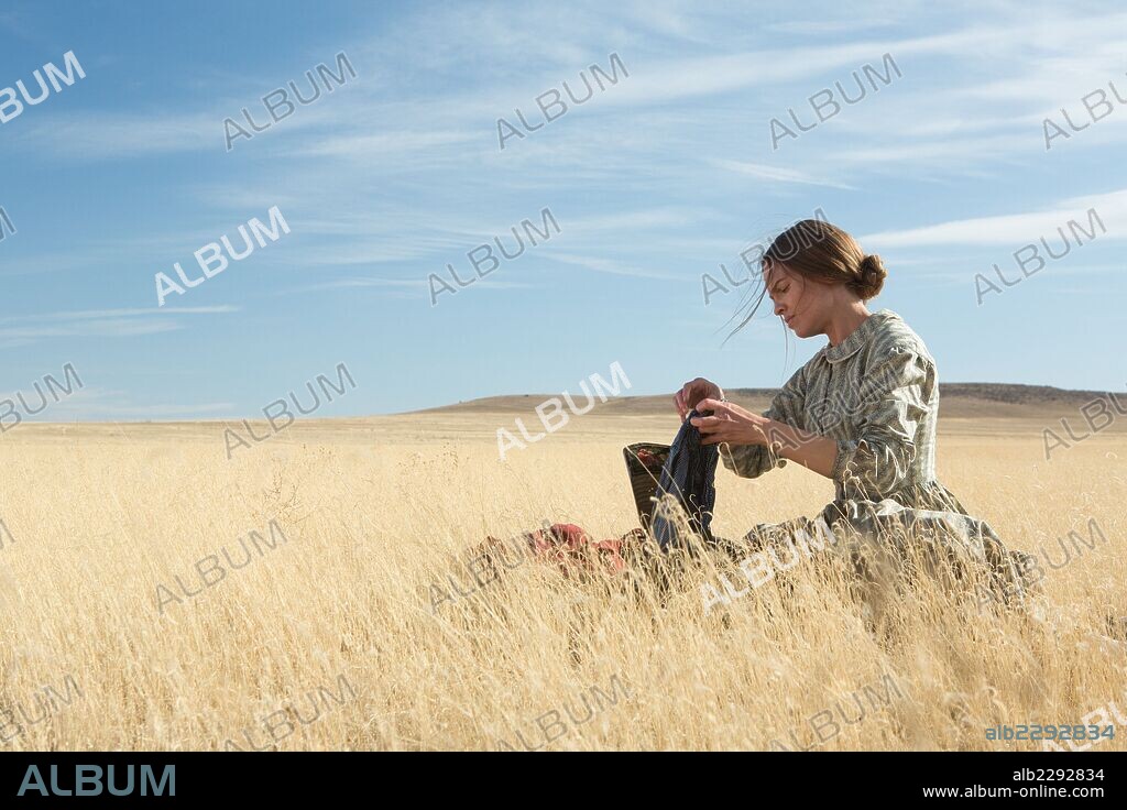 HILARY SWANK en DEUDA DE HONOR, 2014 (THE HOMESMAN), dirigida por TOMMY LEE JONES. Copyright EUROPA CORP.