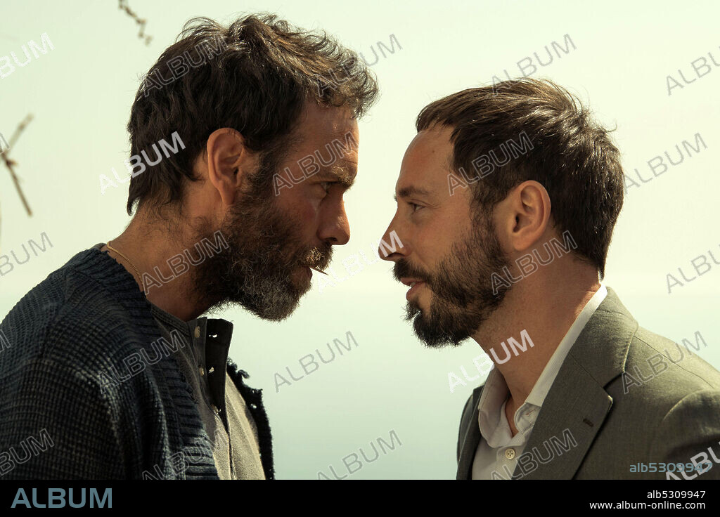 CIRO MIRO y MATIAS VARELA en HIERRO, 2019, dirigida por JORGE COIRA. Copyright MOVISTAR+.