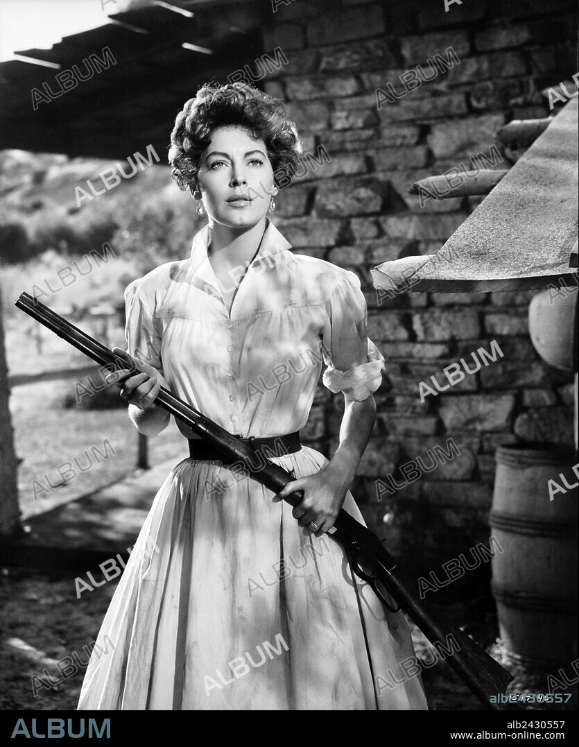 AVA GARDNER en UNA VIDA POR OTRA, 1953 (RIDE, VAQUERO!), dirigida por JOHN FARROW. Copyright M.G.M.