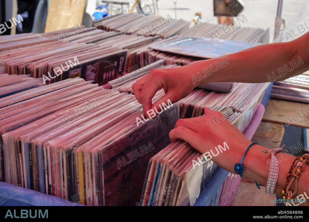 mercadillo de segunda mano y antigüedades, Consell, Raiguer, Mallorca, balearic islands, spain, europe.