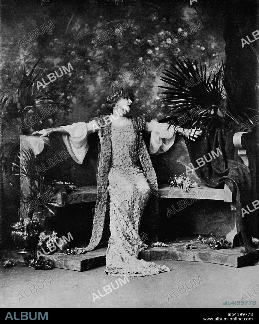 'Madame Sarah Bernhardt', 1914. Portrait of French actress Sarah Bernhardt posing in an elaborate costume. Bernhardt (1844-1923) was probably the most famous stage actress of the 19th century. From "Bibby's Annual 1914", edited by Joseph Bibby. [J. Bibby & Sons, London, 1914].