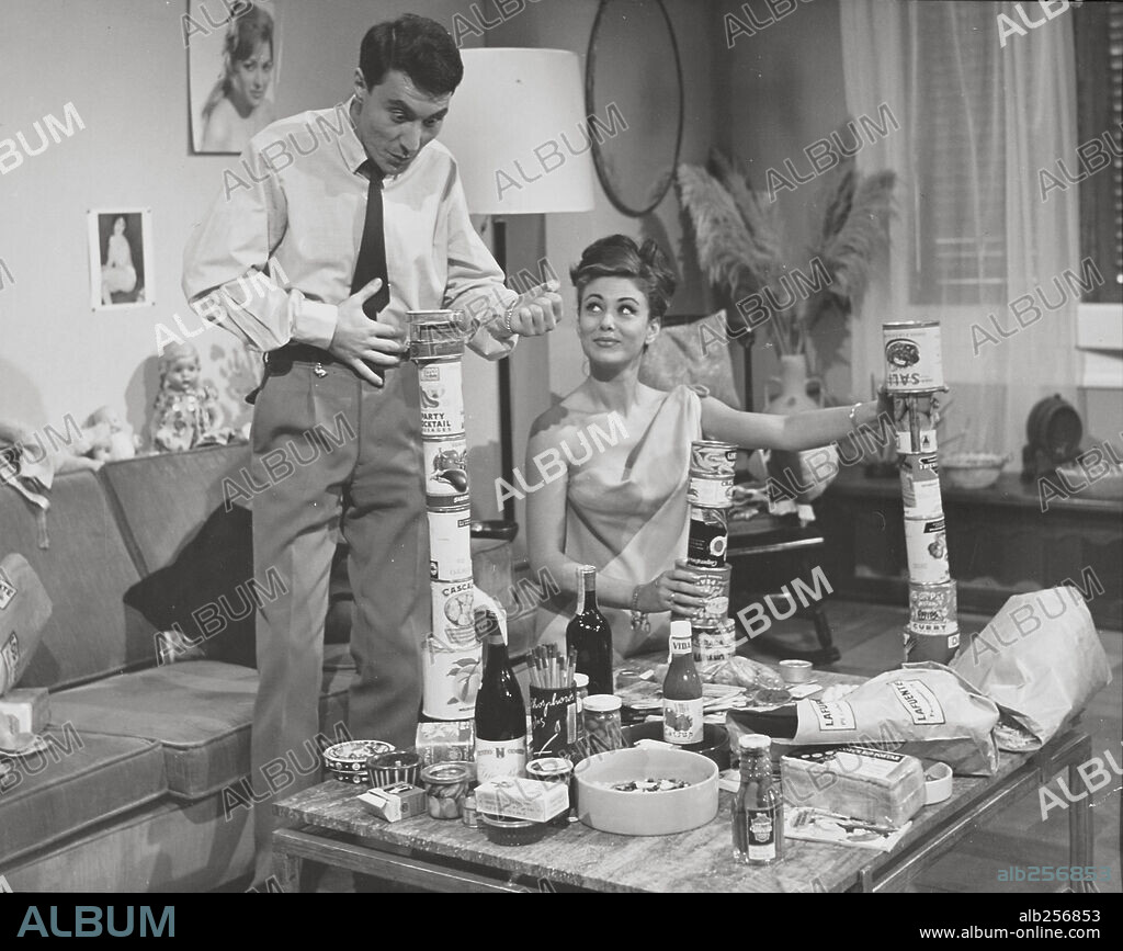 ARTURO LOPEZ and GLORIA OSUNA in BRILLIANT FUTURE, 1965 (BRILLANTE PORVENIR), directed by VICENTE ARANDA.