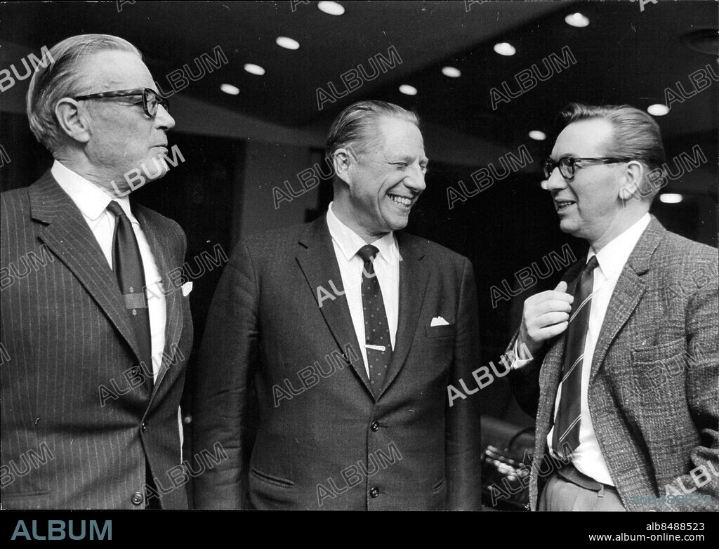Stockholm 1969-02-23. Professor Gösta Rylander, generaldirektör Torsten Eriksson och Dr Nils Bejerot på kriminalvårdskonferens där man diskuterade narkomanproblemet på anstalterna. Foto: Jan Björsell / SvD / TT / kod 12014.