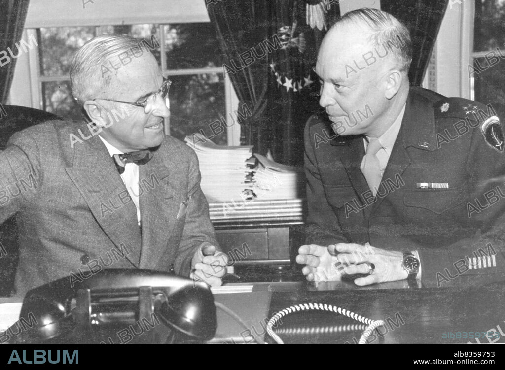 President Truman Confers with New Chief of Staff - President Harry S. Truman, left holds a short conference with his new Chief of Staff, General of the Army Dwight D. Eisenhower, right, at the White House. November 12, 1945. (Photo by ACME Photo).