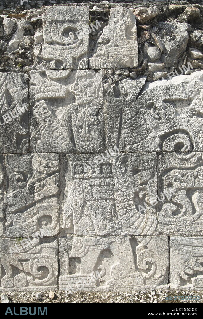 Stone reliefs in the Great Ball Court (Gran Juego de Pelota), Chichen Itza, UNESCO World Heritage Site, Yucatan, Mexico, North America.