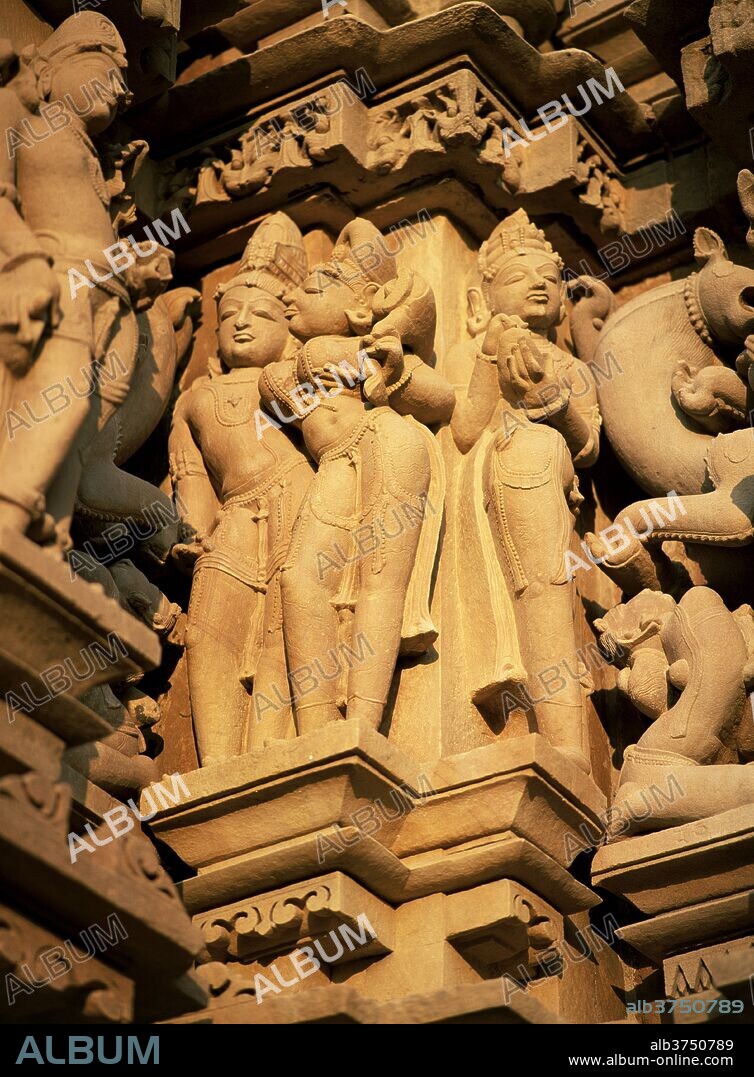 Sculptures, Devi Jagadambi Temple, Western Group, Khajuraho, UNESCO World Heritage Site, Madhya Pradesh state, India, Asia.