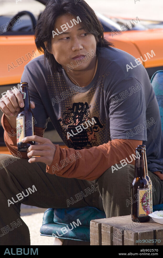 SUNG KANG en A TODO GAS 3: TOKYO RACE, 2006 (FAST AND THE FURIOUS: THE FAST AND THE FURIOUS: TOKYO DRIFT), dirigida por JUSTIN LIN. Copyright UNIVERSAL PICTURES/ORIGINAL FILM / BALDWIN, SIDNEY.