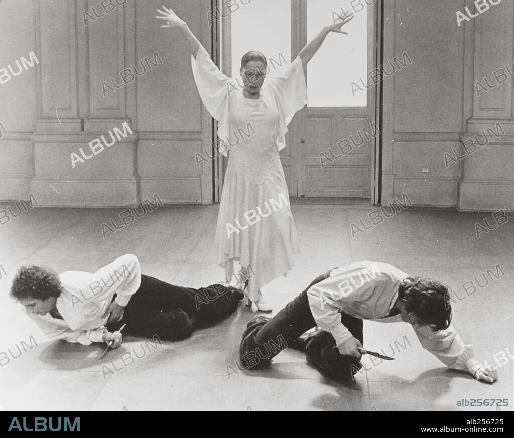 ANTONIO GADES, CRISTINA HOYOS and JUAN ANTONIO in BLOOD WEDDING, 1981 (BODAS DE SANGRE), directed by CARLOS SAURA. Copyright EMILIANO PIEDRA/TELEVISION ESPANOLA.