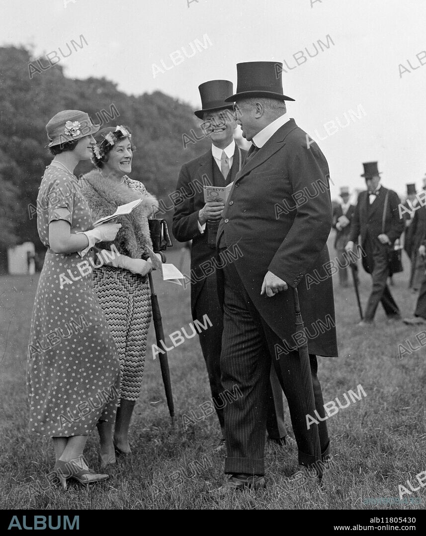 Derby Day at Epsom racecourse - Miss Sybil Cavendish , Lady Moyra Cavendish , Lord Astor and Lord Derby whose horse, " Hyperion " , is one of the runners in this years race . 1933.