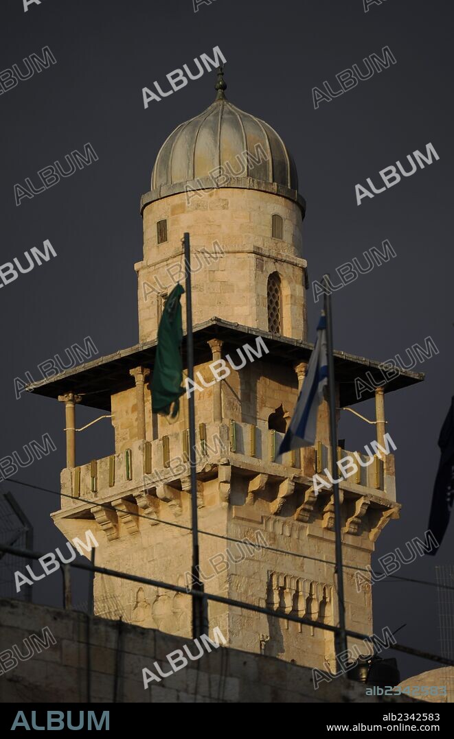 Israel, Jerusalem. Bab al-Silsila minaret (The Chain Gate Minaret). 14th century. One of the four minarets of the al-Aqsa Mosque.