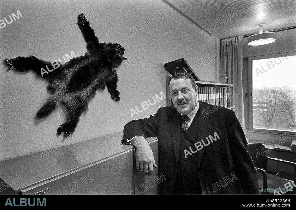 1968-11-26.. Håkan Unsgaard, radio- och TV-man, chef för TV1 1968-1979.. Foto: Bertil S-son Åberg / RiR / SVT / Kod: 5600.. RiR 19275 sv/v neg  . Djurfällar.