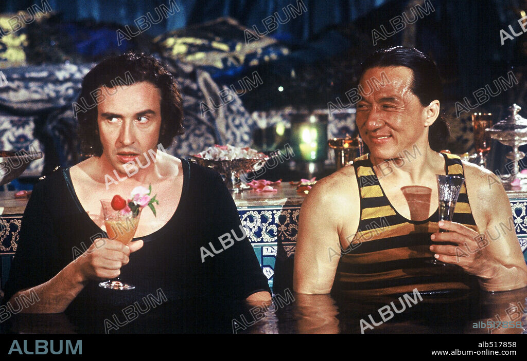 JACKIE CHAN y STEVE COOGAN en LA VUELTA AL MUNDO EN 80 DÍAS, 2004 (AROUND THE WORLD IN 80 DAYS), dirigida por FRANK CORACI. Copyright BUENA VISTA.