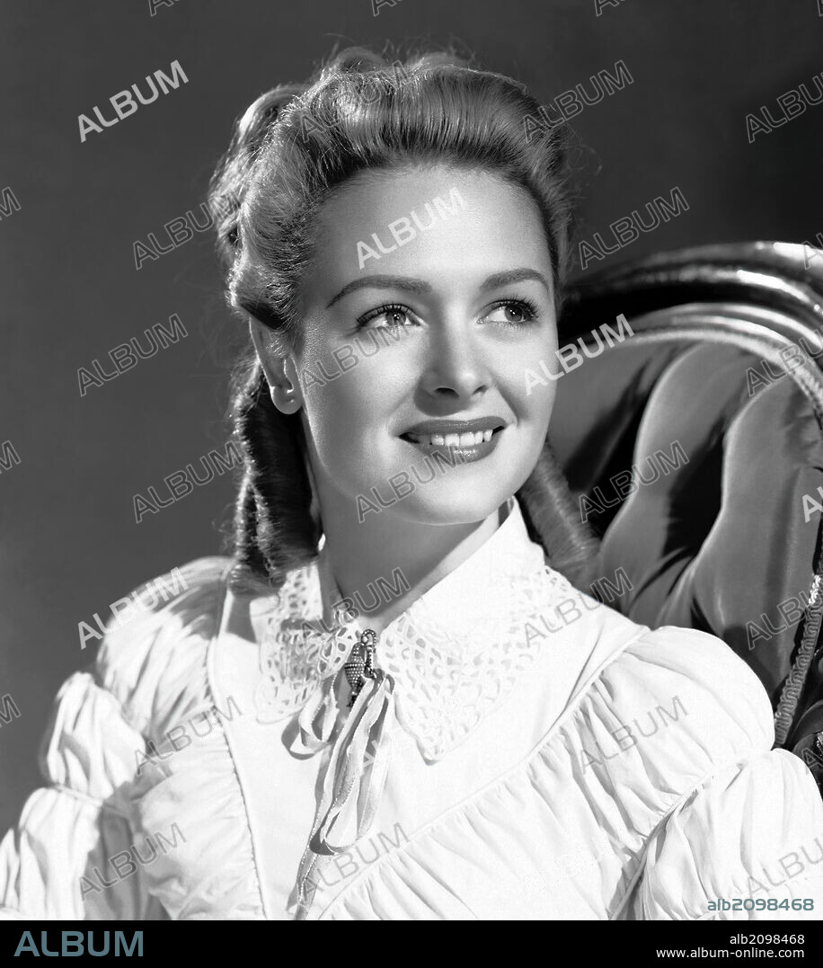DONNA REED en LA CALLE DEL DELFÍN VERDE, 1947 (GREEN DOLPHIN STREET), dirigida por VICTOR SAVILLE. Copyright M.G.M.