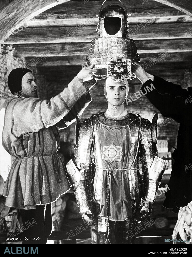 GRAHAM FAULKNER in BROTHER SUN, SISTER MOON, 1972 (FRATELLO SOLE, SORELLA LUNA), directed by FRANCO ZEFFIRELLI. Copyright PARAMOUNT PICTURES.