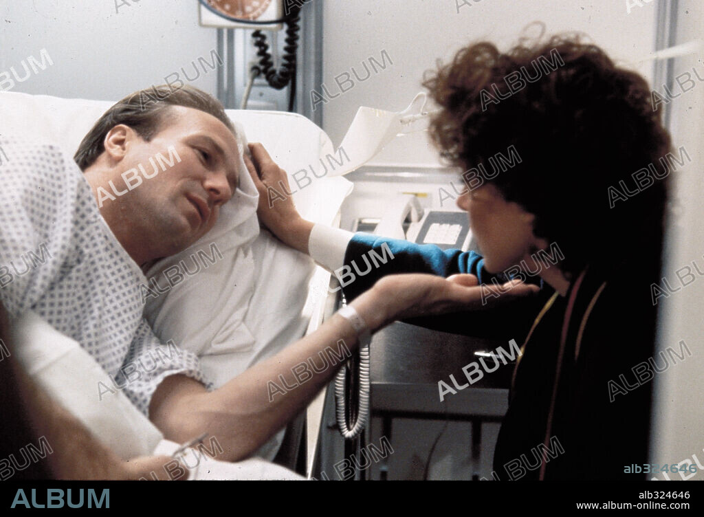 WILLIAM HURT in THE DOCTOR, 1991, directed by RANDA HAINES. Copyright TOUCHSTONE PICTURES / MORTON, MERRICK.