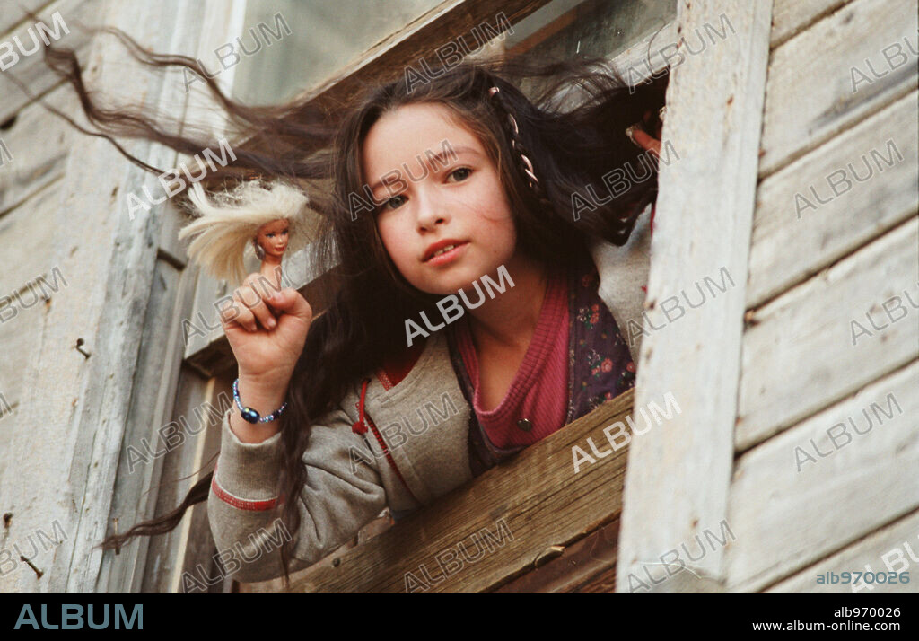 JODELLE FERLAND in TIDELAND, 2005, directed by TERRY GILLIAM. Copyright RECORDED PICTURE COMPANY.