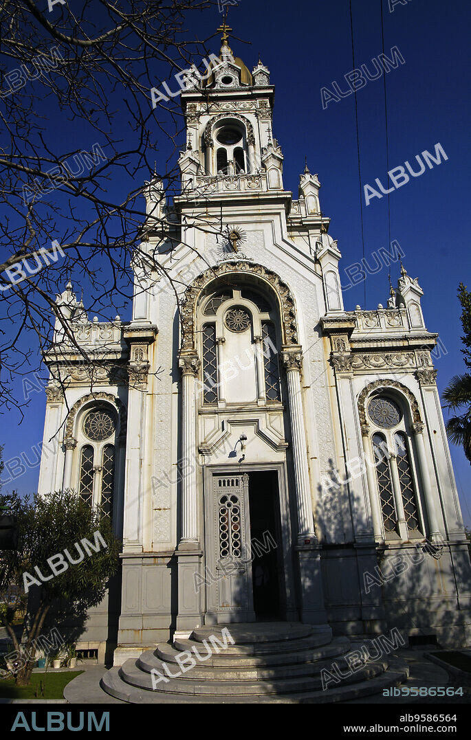 Iglesia de san Esteban de los Búlgaros (1871),cristiana ortodoxa. Barrio de Fener.Estambul.Turquia.