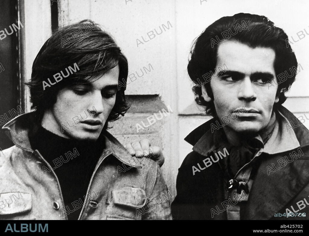 MAX DELYS y MICHAEL SKLAR en L' AMOUR, 1973, dirigida por ANDY WARHOL y PAUL MORRISSEY. Copyright ALTURA FILMS.
