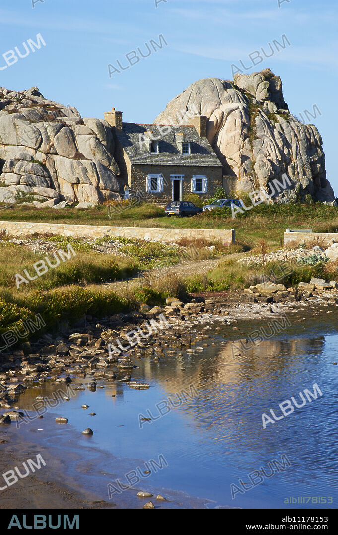 Castel Meur house, Plougrescant, Cotes d'Armor, Brittany, France, Europe.