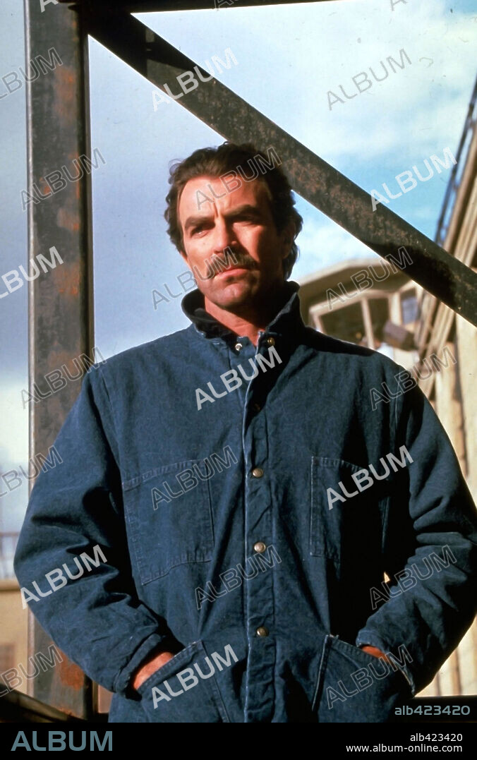 TOM SELLECK en UN HOMBRE INOCENTE, 1989 (AN INNOCENT MAN), dirigida por PETER YATES. Copyright TOUCHSTONE PICTURES.