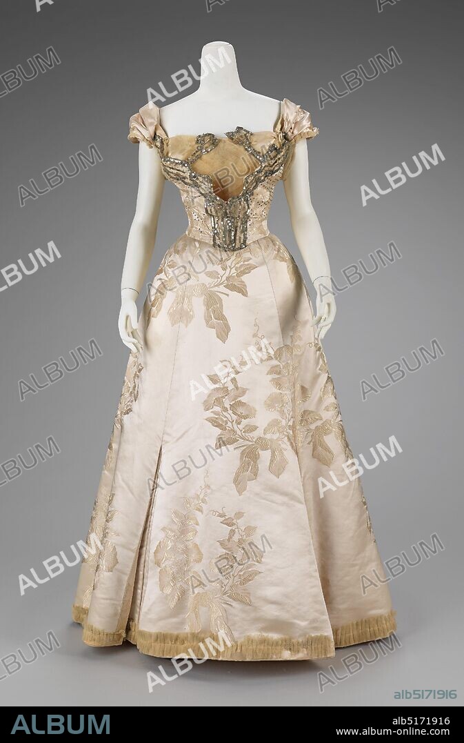 HOUSE OF WORTH. Ball gown, French, 1895-1900.