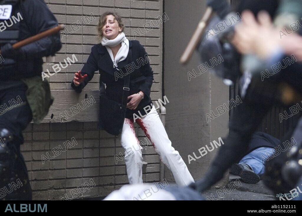 CHARLIZE THERON en BATALLA EN SEATTLE, 2007 (BATTLE IN SEATTLE), dirigida por STUART TOWNSEND. Copyright insight film studios/Hyde Park Productions.