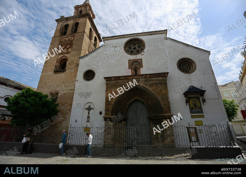 Sevilla, 08/04/2020. Semana Santa, Miercoles Santo. Iglesia del Omnium Sanctorum sede de la Hermandad del Carmen Doloroso, durante la crisis por el coronavirus. Foto: Vanessa Gómez ARCHSEV.