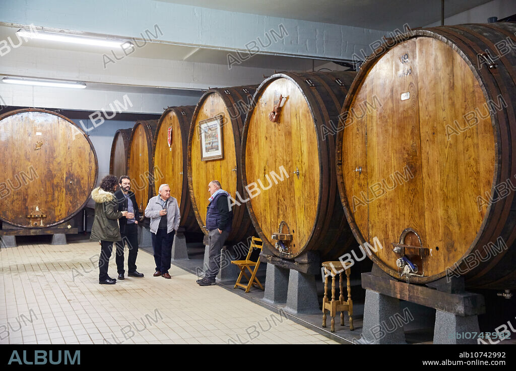 Sidreria Barkaiztegi, Cider house, Martutene, Donostia, San Sebastian, Gipuzkoa, Basque Country, Spain.