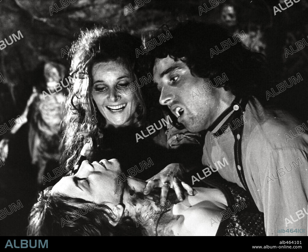 ANTHONY CORLAN in VAMPIRE CIRCUS, 1972, unter der Regie von ROBERT YOUNG (DIRECTOR). Copyright HAMMER.