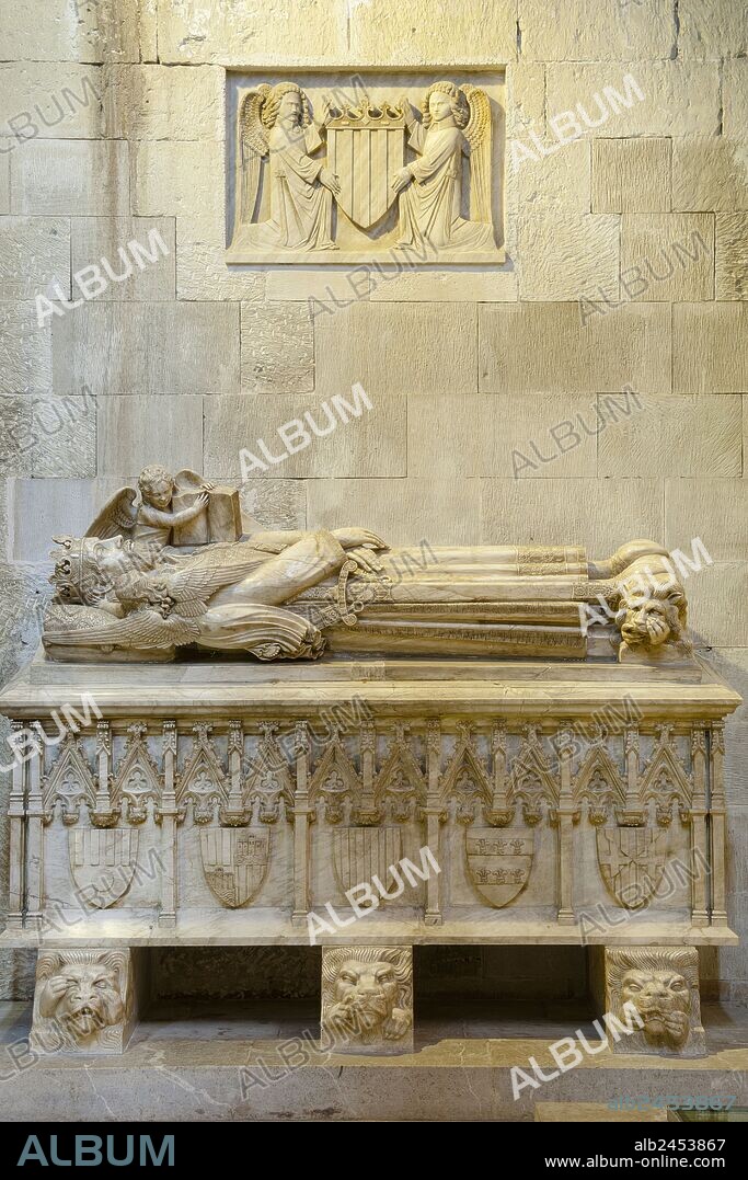 sarcofago de Jaume II, mausoleo de los reyes de Mallorca,construido en el año 1329 por el rey Jaime II, capilla de la Trinitat,Catedral de Mallorca , siglo XIII, Monumento Histórico-artístico, Palma, mallorca, islas baleares, españa, europa.