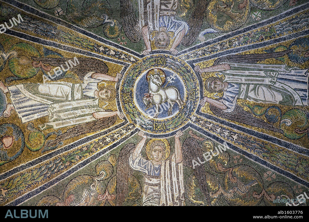 Italy, Veneto, Venice, Torcello, Cathedral of Santa Maria Assunta, Lamb of God.