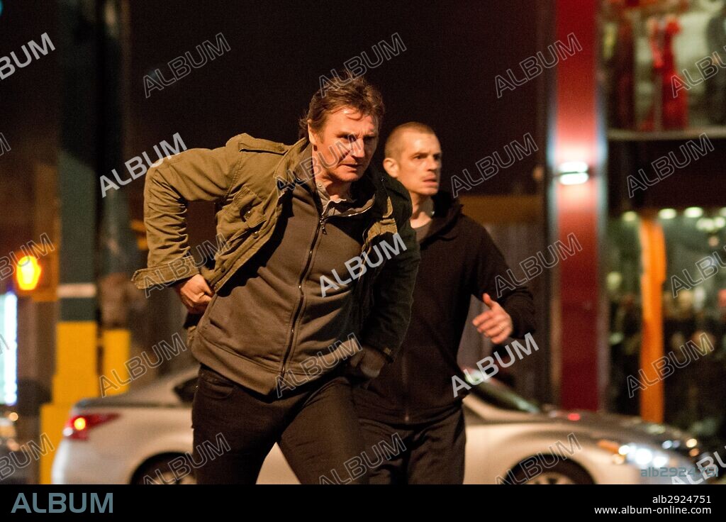 JOEL KINNAMAN y LIAM NEESON en UNA NOCHE PARA SOBREVIVIR, 2015 (RUN ALL NIGHT), dirigida por JAUME COLLET-SERRA. Copyright ENERGY ENTERTAINMENT/VERTIGO ENTERTAINMENT / ARONOWITZ, MYLES.