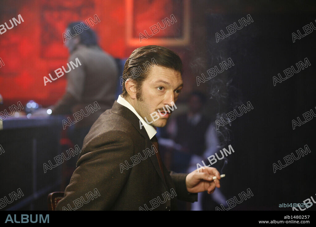 VINCENT CASSEL in MESRINE: PUBLIC ENEMY #1, 2008 (L' ENNEMI PUBLIC Nº 1), directed by JEAN-FRANCOIS RICHET. Copyright LA PETITE REINE.