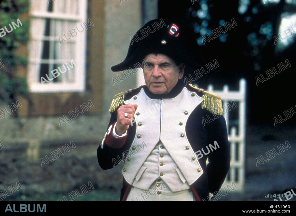IAN HOLM en MI NAPOLEÓN, 2001 (THE EMPEROR'S NEW CLOTHES), dirigida por ALAN TAYLOR. Copyright PARAMOUNT PICTURES.