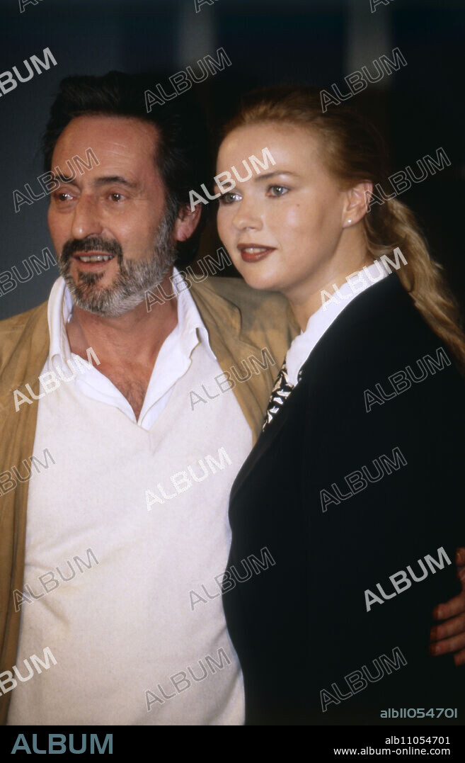 Helmut Dietl, German film director, screenwriter and TV director, made the successful TV series: Münchner Geschichten, Der ganz normale Wahnsinn, Monaco Franze and Kir Royal as well as the feature film: Schtonk, on the photo: Harald Dietl with actress Veronica Ferres, 1996.