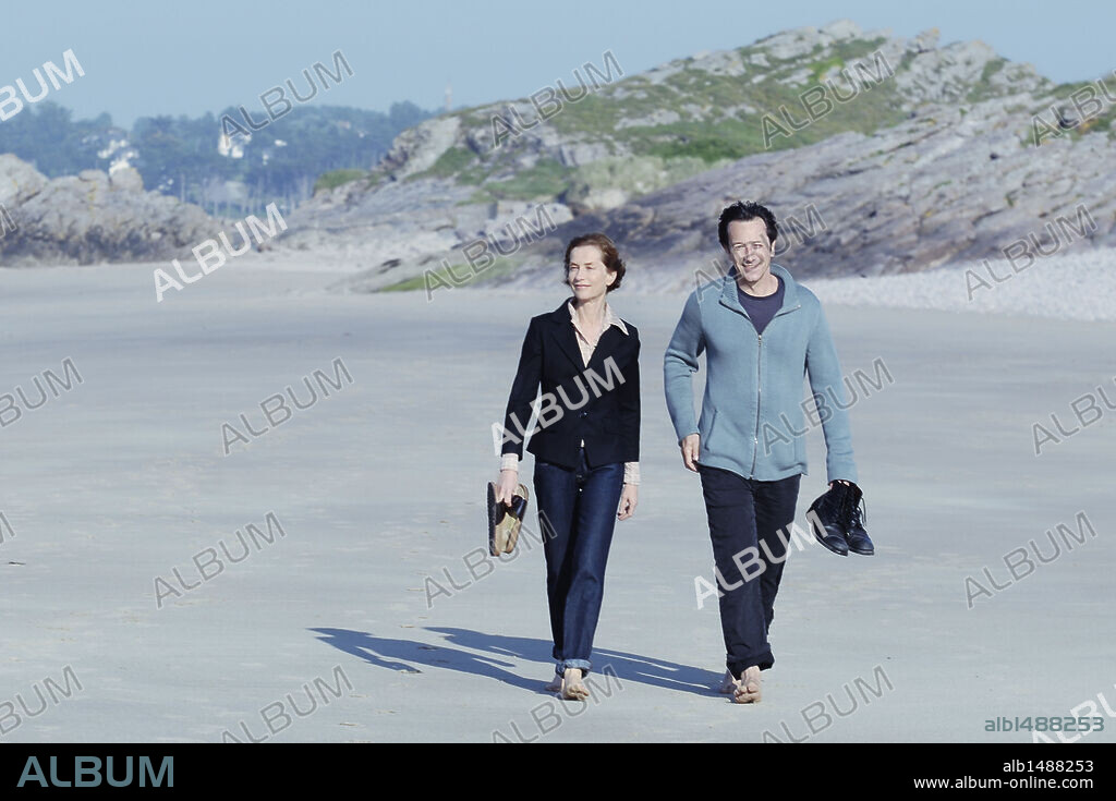 ISABELLE HUPPERT and JEAN-HUGUES ANGLADE in VILLA AMALIA, 2009, directed by BENOIT JACQUOT. Copyright RECTANGLE PRODUCTIONS.
