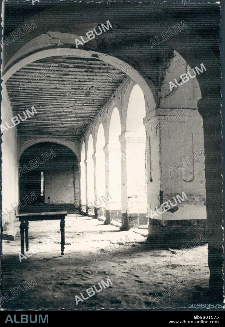 1950. Claustro del convento de santo Domingo.