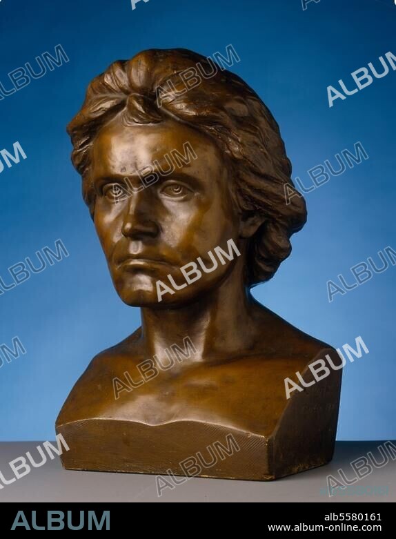 Beethoven, Ludwig van Composer, Bonn (baptised) 17.12.1770 - Vienna. 26.3.1827. The young Beethoven. Bust by Otto Ast, 1905. Berlin, Sammlung Archiv für Kunst und Geschichte.