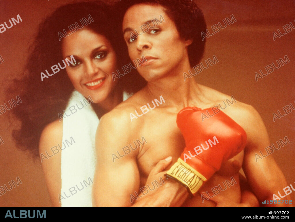 JAYNE KENNEDY and LEON ISAAC KENNEDY in BODY AND SOUL, 1981, directed by GEORGE BOWERS. Copyright CANNON FILMS.